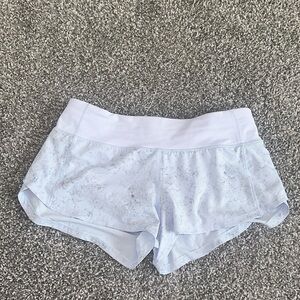 Lululemon Speed Up Low-Rise Shorts 2.5”